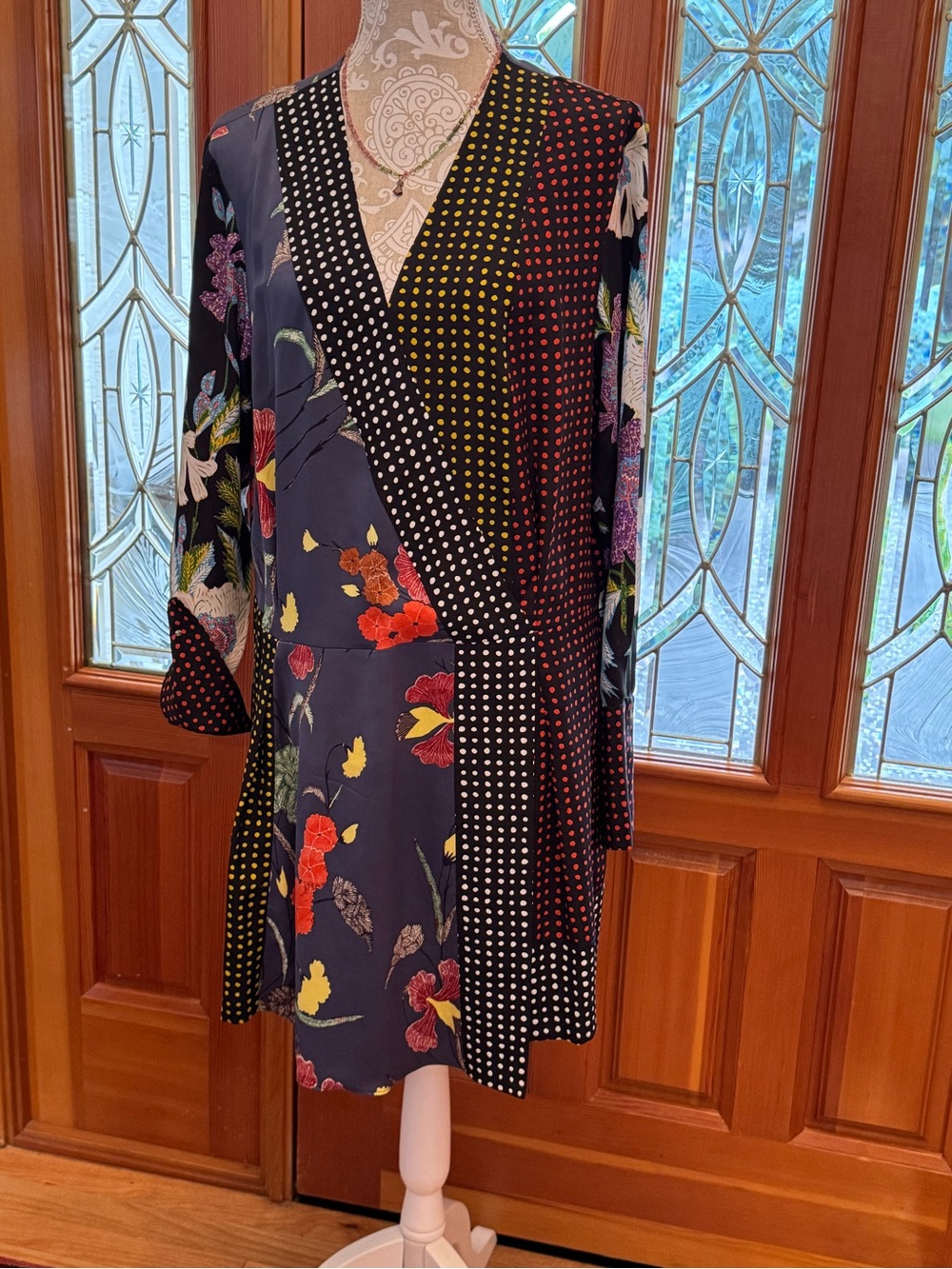 DIANE VON FURSTENBERG Silk KIMONO Mini Dress Size Medium BNWT